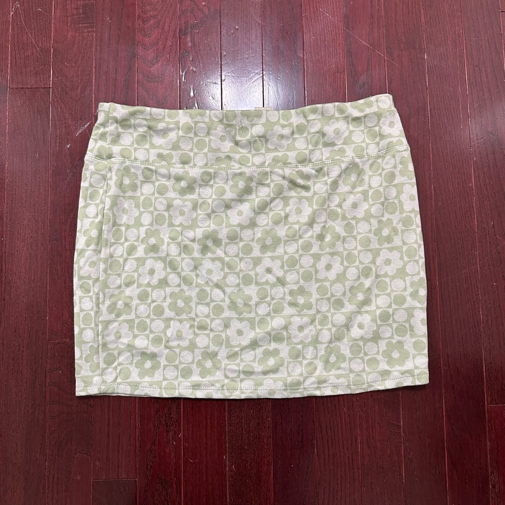 Y2K mini skirt